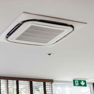 nowoczesny-klimatyzator-kasetonowy-podsufitowy-zlecenia-oferty-b